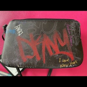 NWT DKNY Bryant Item Wristlet - Retails for $48